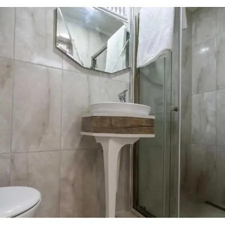 Elit Lara 3*