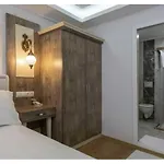 Elit Lara Hotel 3*